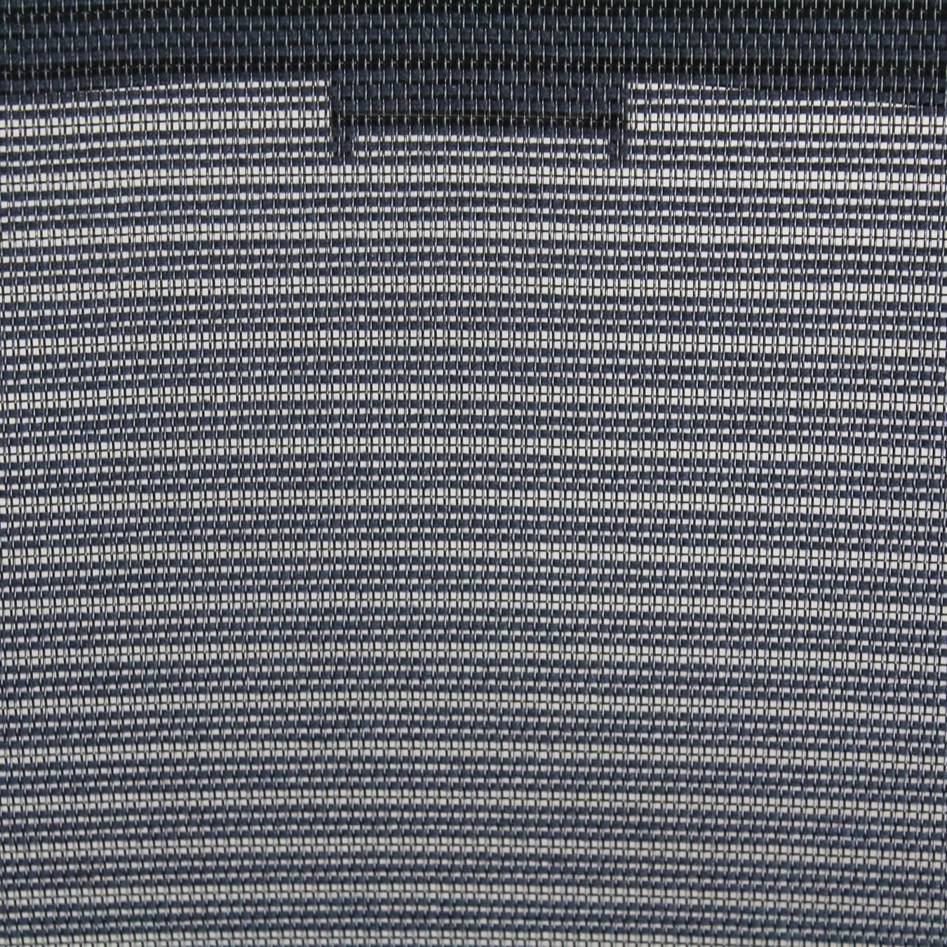Silla austria con asiento deslizable y posiciones de reclinado tapizada en malla