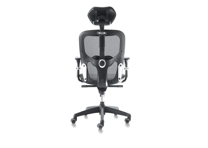 Silla bond negra de brazos ajustables y soporte lumbar