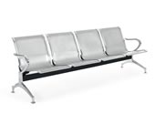 Banca fija metálica cromada con 4 plazas detalles en aluminio