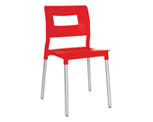 Silla sand ideal para terrazas o cafeterías de polipropileno