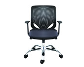 Silla iron ejecutiva con brazos fijos y base cromada en negro y naranja